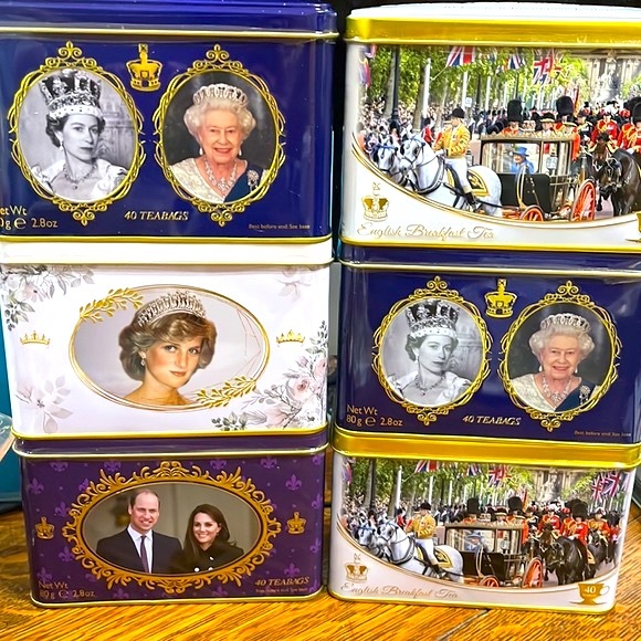🇬🇧 QUEEN ELIZABETH II TROOPING THE COLOUR - ENGLISH BREAKFAST TEA
40 TEABAGS ✨ - Picture 6 of 12